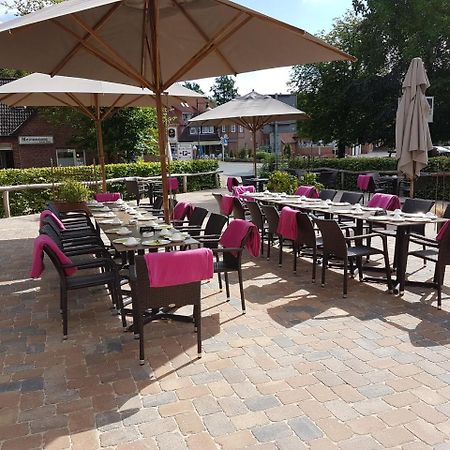 Schmucke Witwe Hotel Bispingen Ngoại thất bức ảnh