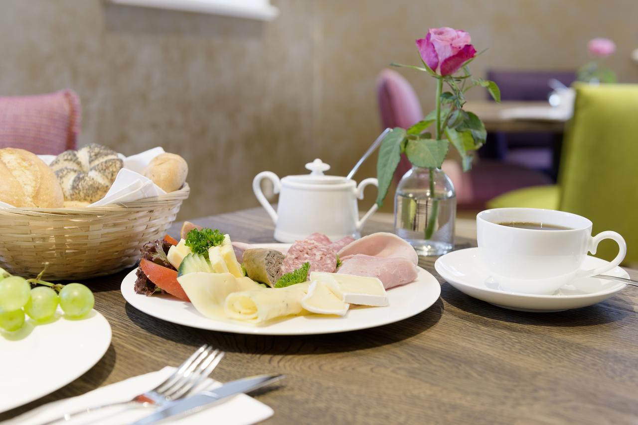 Schmucke Witwe Hotel Bispingen Ngoại thất bức ảnh